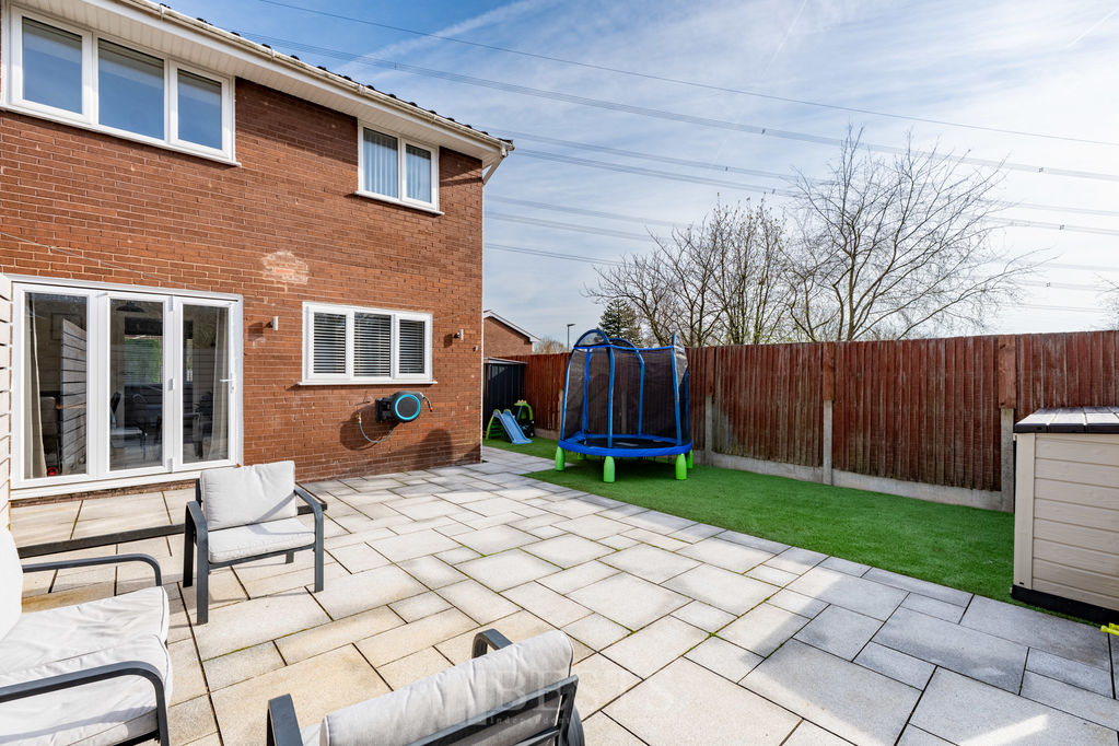 Paddock Rise Beechwood